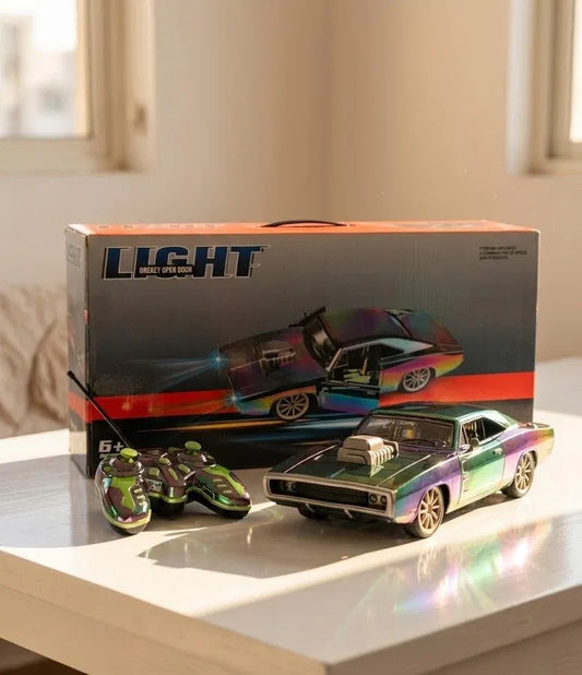 Vintage Chrome RC Car ©️ Ⓢ