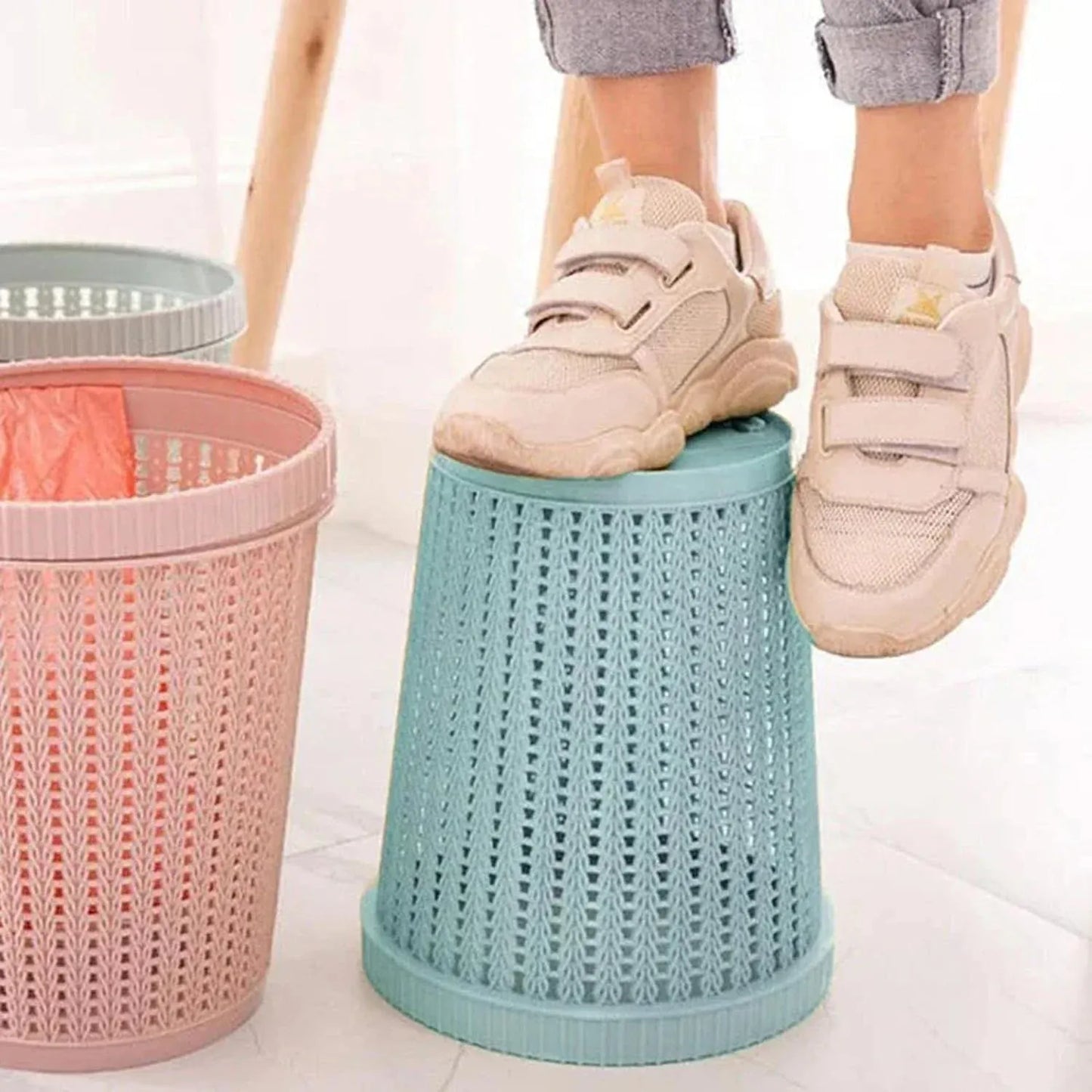 Woven Pattern Plastic Waste Bin