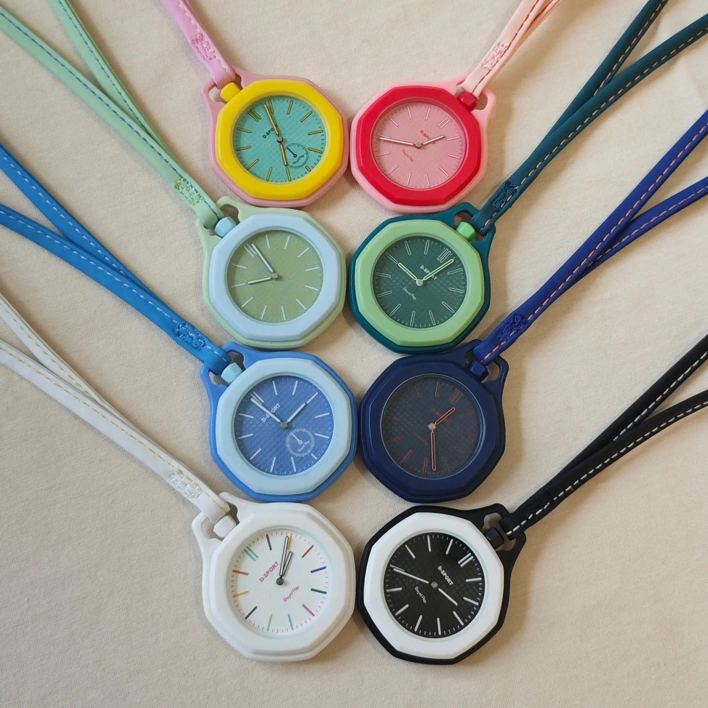 Royal Pop Pendant Watch